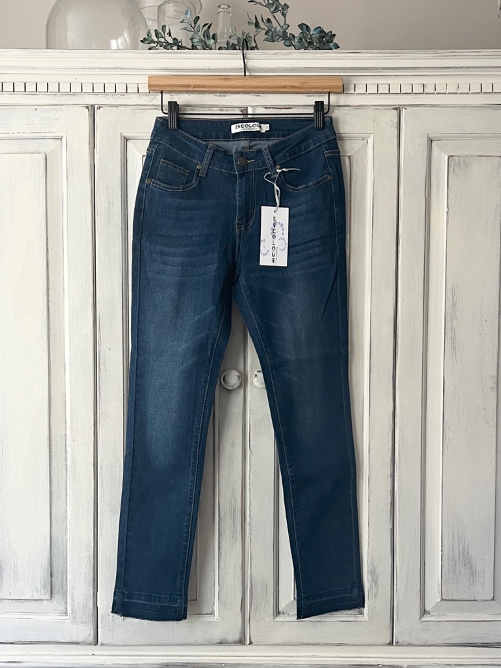 🟠NWT ESCOLOUR Skinny Mid-Rise Jeans in Dark Wash Sz 3